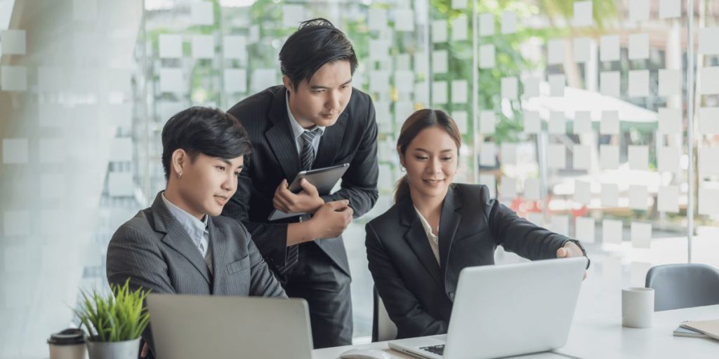 Businessman and women 1200 x 600px