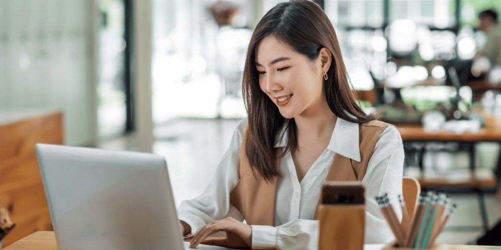 Upskill in Singapore's Workforce: Future-Proofing Your Career