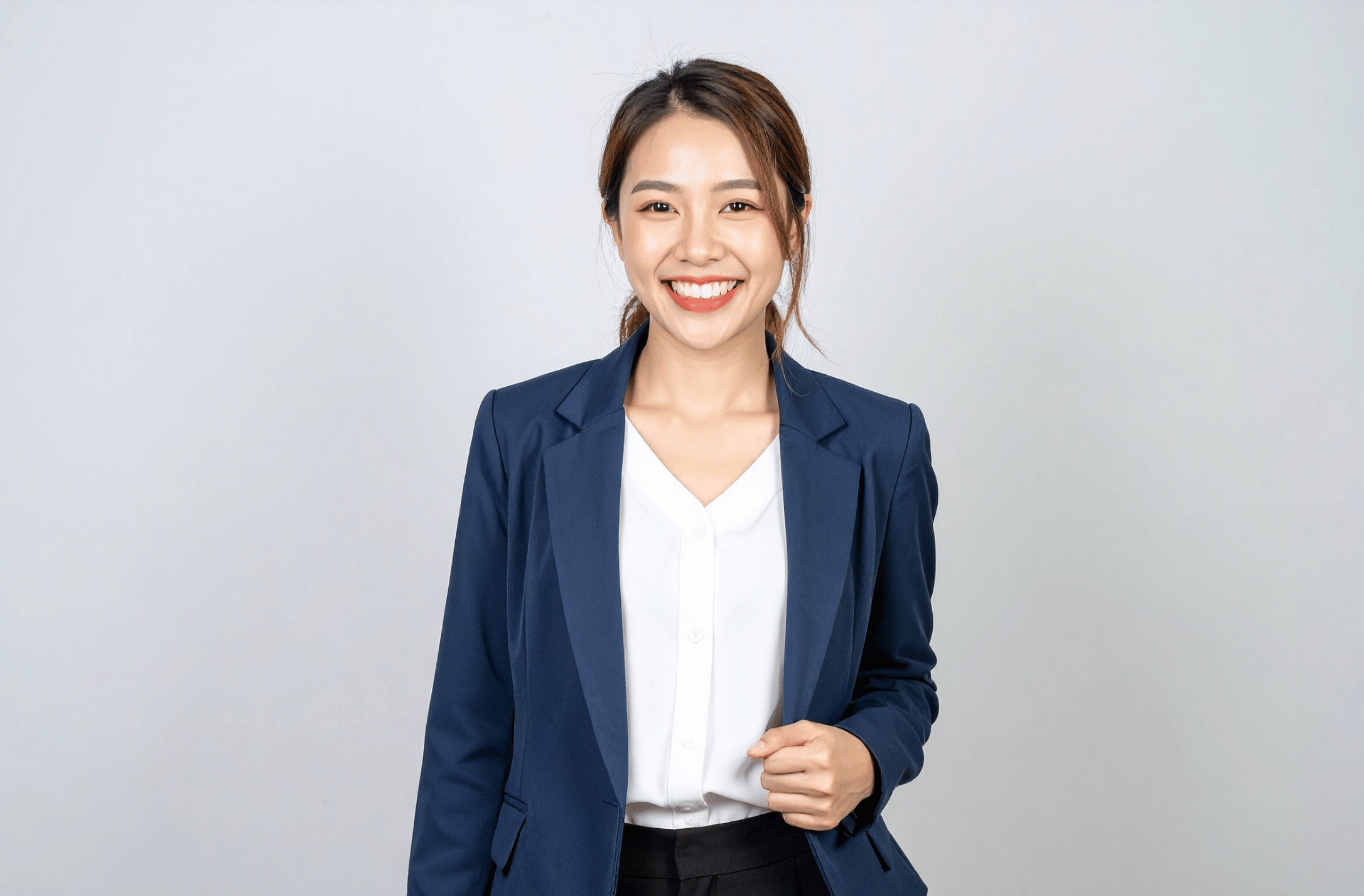 The Singapore Mid-Career Switch Guide 2026: How to Change Careers with Confidence
